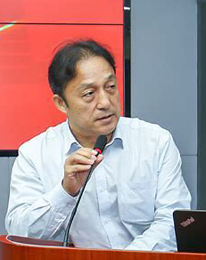 夏忠群